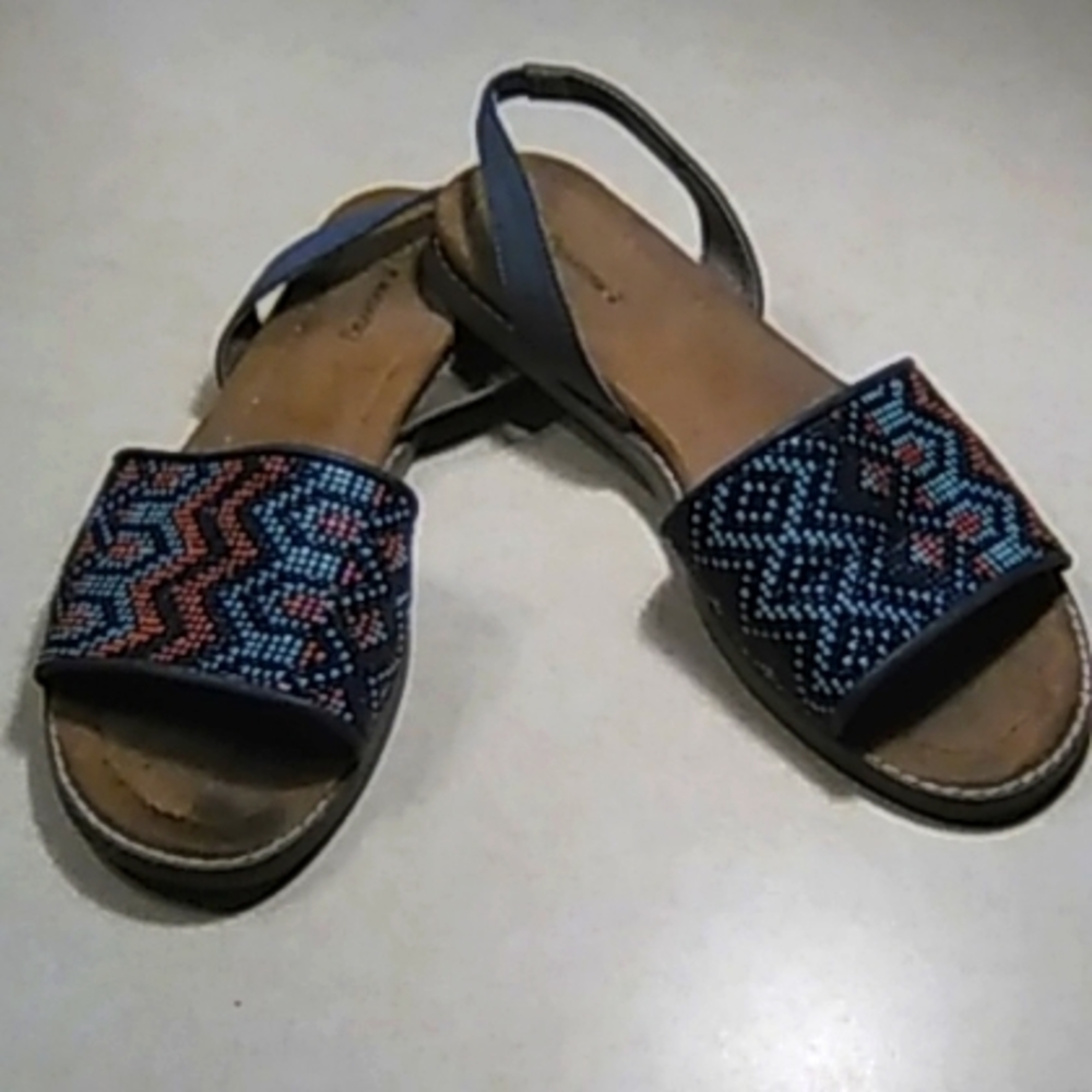 Bearpaw sandals